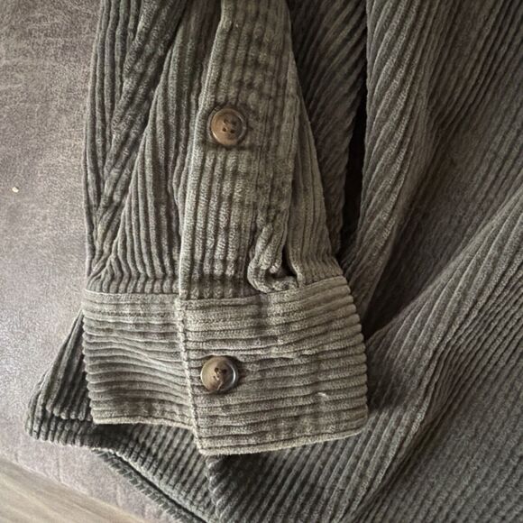 Original Use Women’s Long Sleeve corduroy Large Green Button Down Shirt - Picture 5 of 6